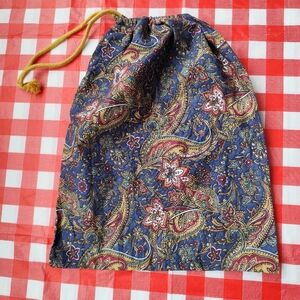 3/$25💙Fabric Drawstring Bag 1990's Gift Bag 16" x 12"
